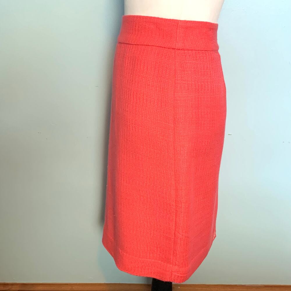 NWT J. Crew Factory Textured Pencil Skirt in Guava Size 6 - Picture 7 of 8